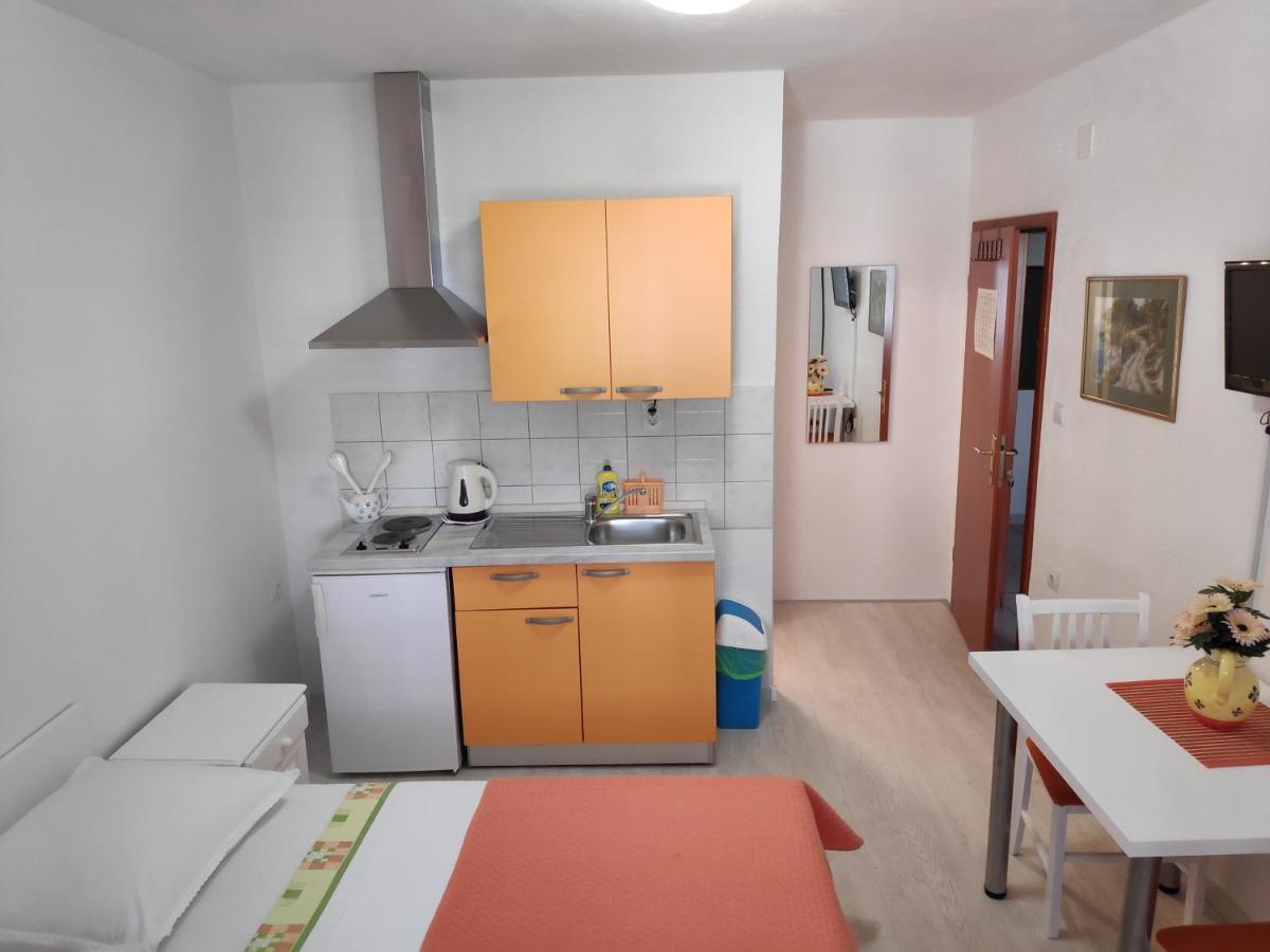 Apartments Vekic 마카르스카 외부 사진